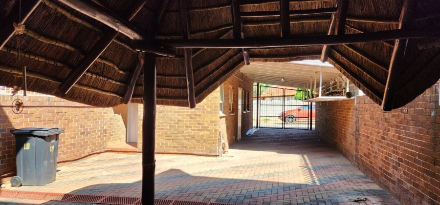 3 Bedroom Property for Sale in Stilfontein Ext 3 North West